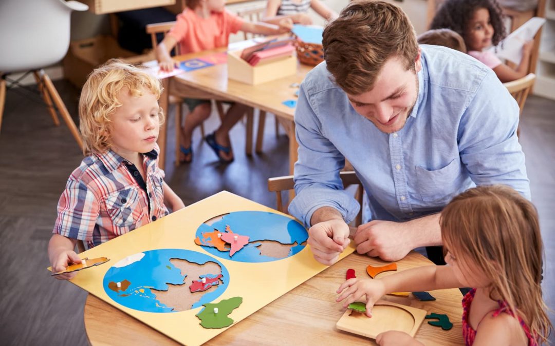 Le matériel Montessori : quels sont les meilleurs et comment les choisir ? 